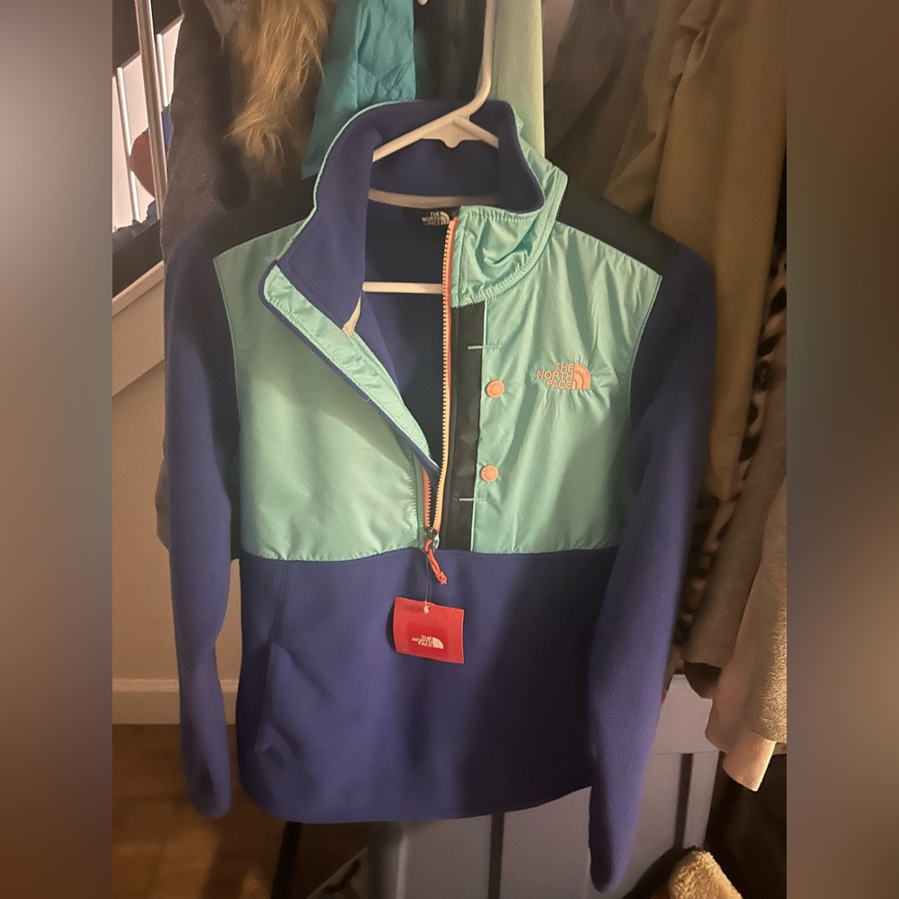 The North Face fleece jacket. NWT